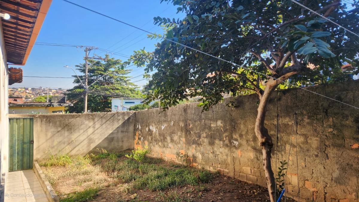 Casa, Jardim Pérola, 3 Quartos, 3 Vagas, 1 Suíte