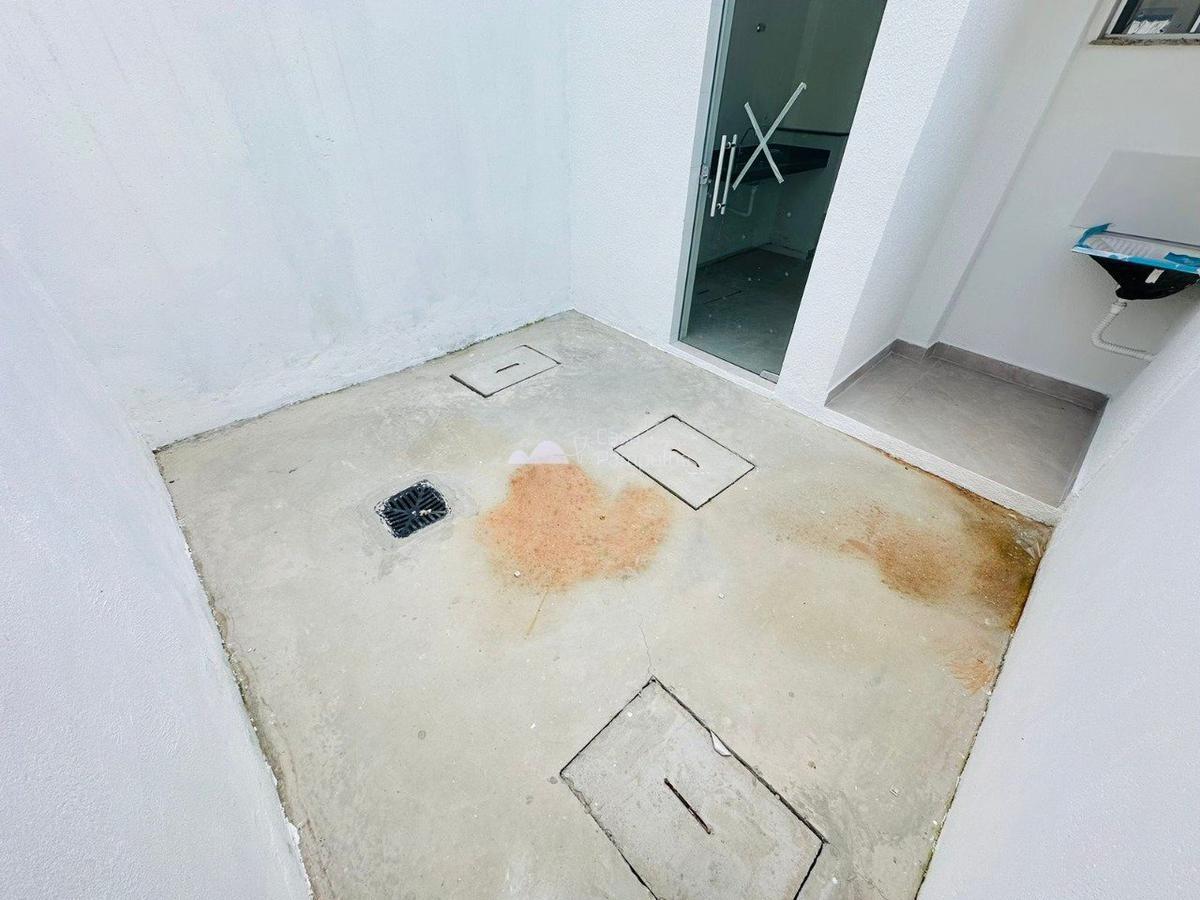 Casa, Piratininga (venda Nova), 2 Quartos, 1 Vaga, 2 Suítes