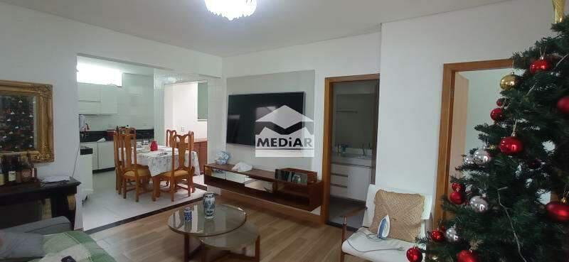 Casa, Colégio Batista, 5 Quartos, 2 Vagas, 2 Suítes