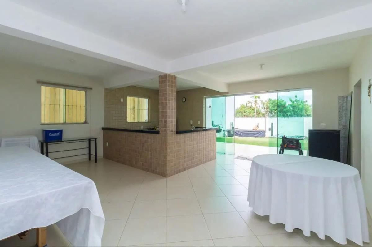 Casa, Estoril, 4 Quartos, 3 Vagas, 4 Suítes