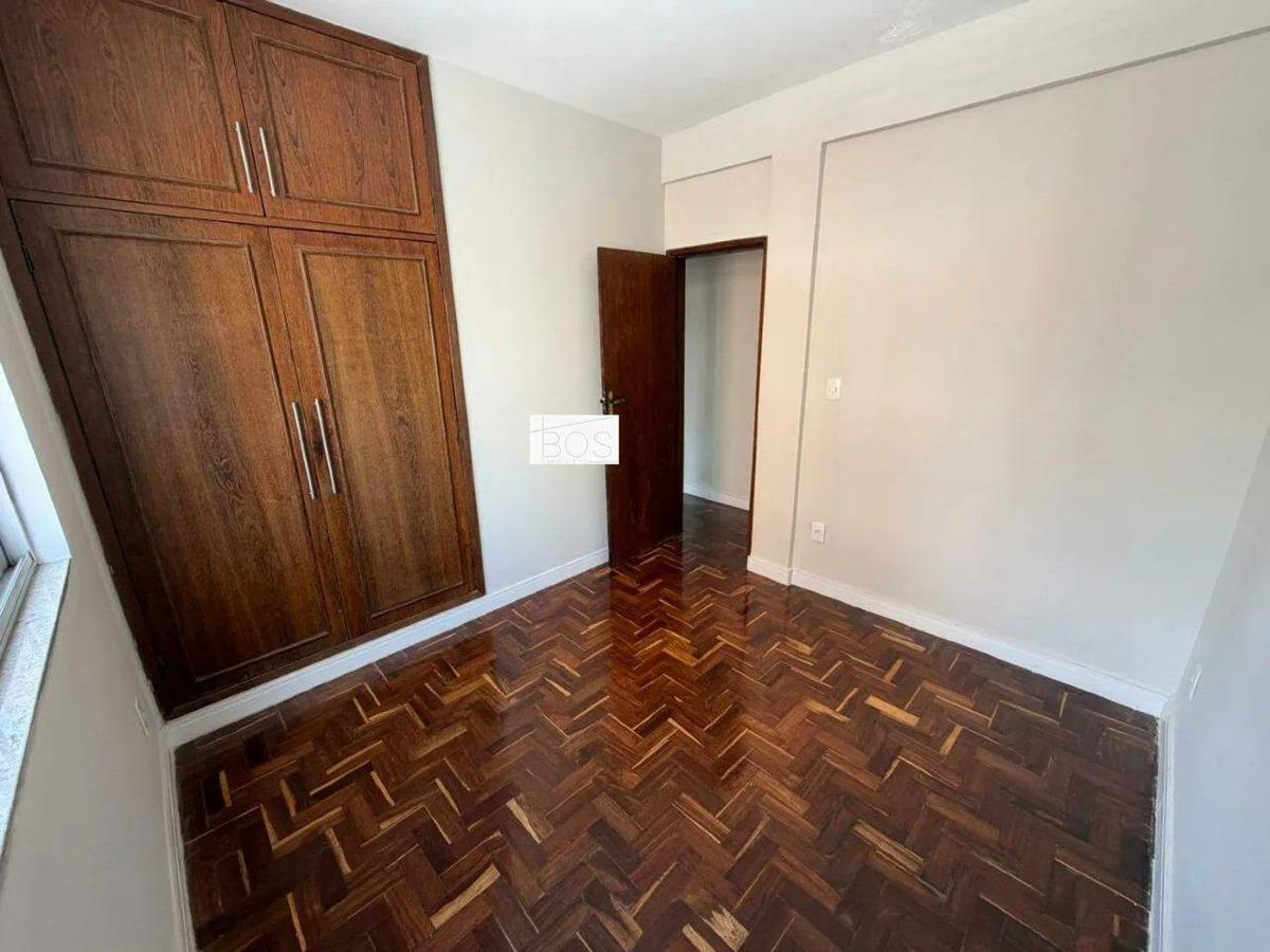Apartamento, Sagrada Família, 3 Quartos, 1 Vaga, 1 Suíte