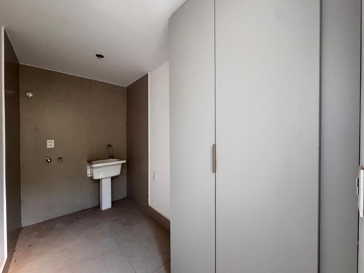 Casa, Garças, 3 Quartos, 2 Vagas, 1 Suíte