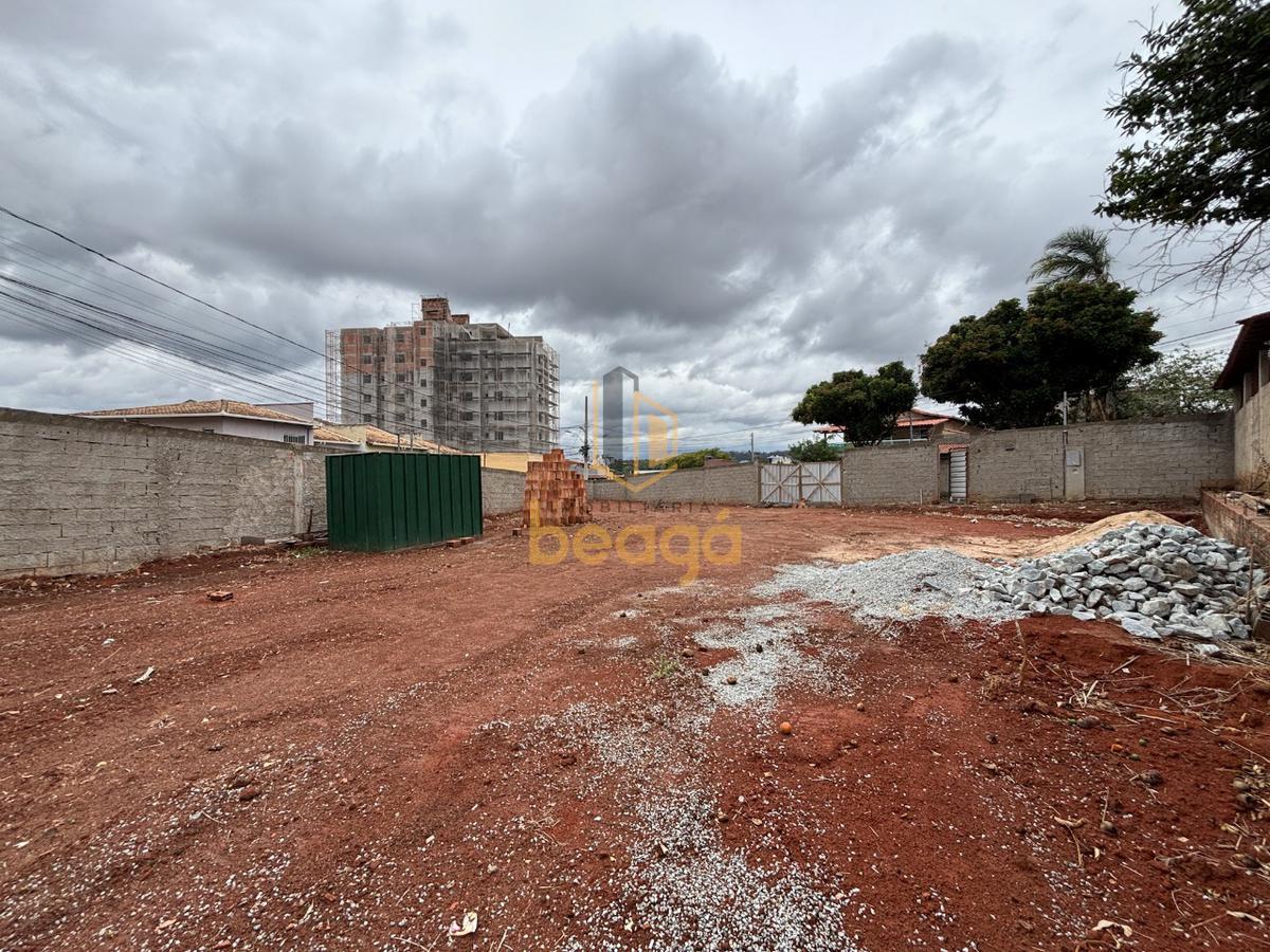 Lote, Serrano, 0 Quarto, 0 Vaga