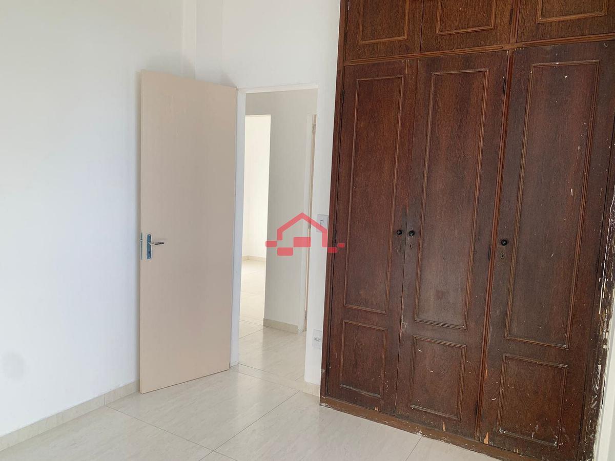 Apartamento, Nova Cachoeirinha, 3 Quartos, 0 Vaga