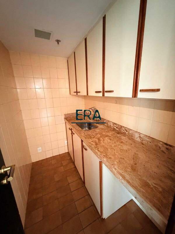 Andar, Santo Agostinho, 0 Quarto, 3 Vagas