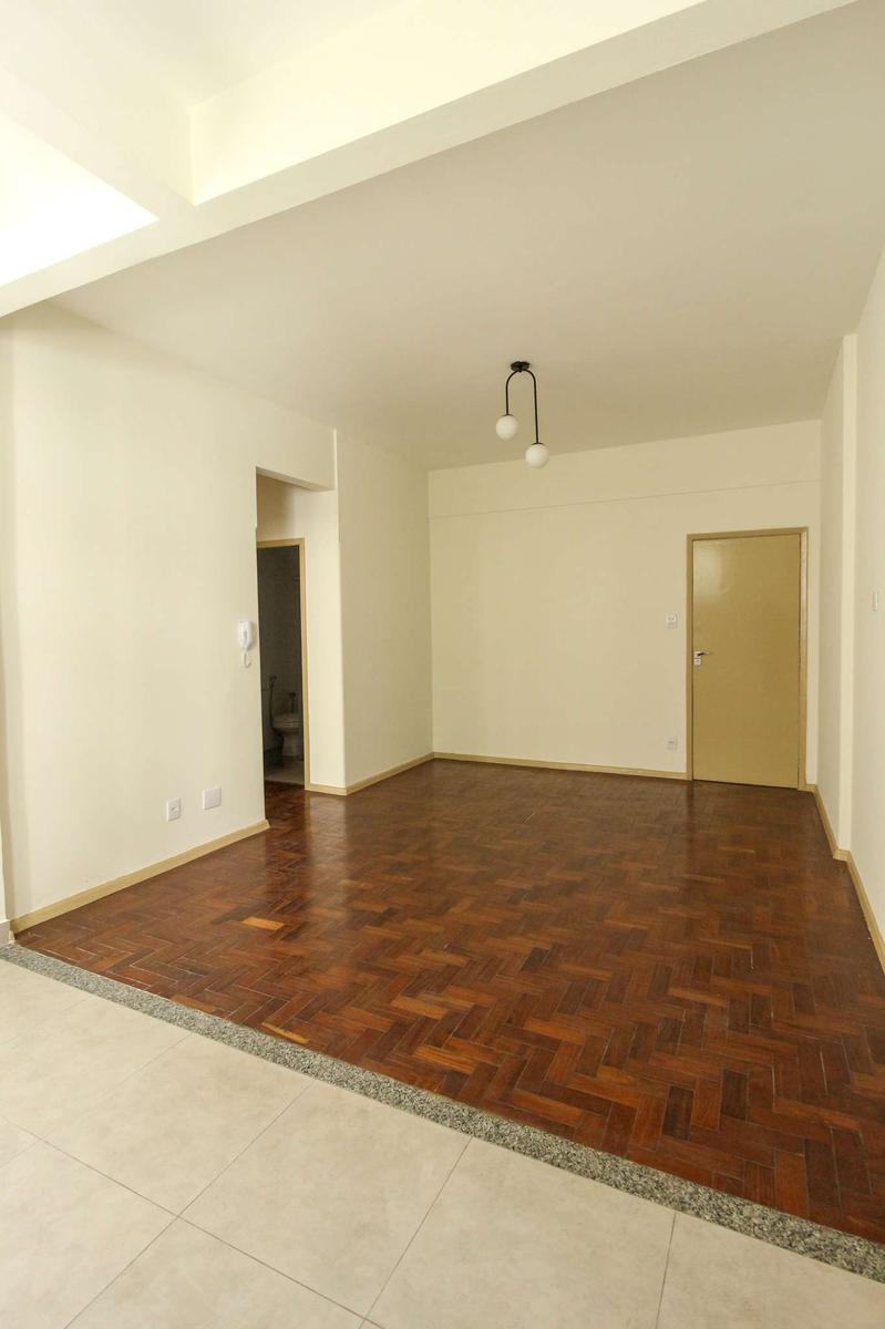 Apartamento, Barro Preto, 2 Quartos, 0 Vaga, 1 Suíte