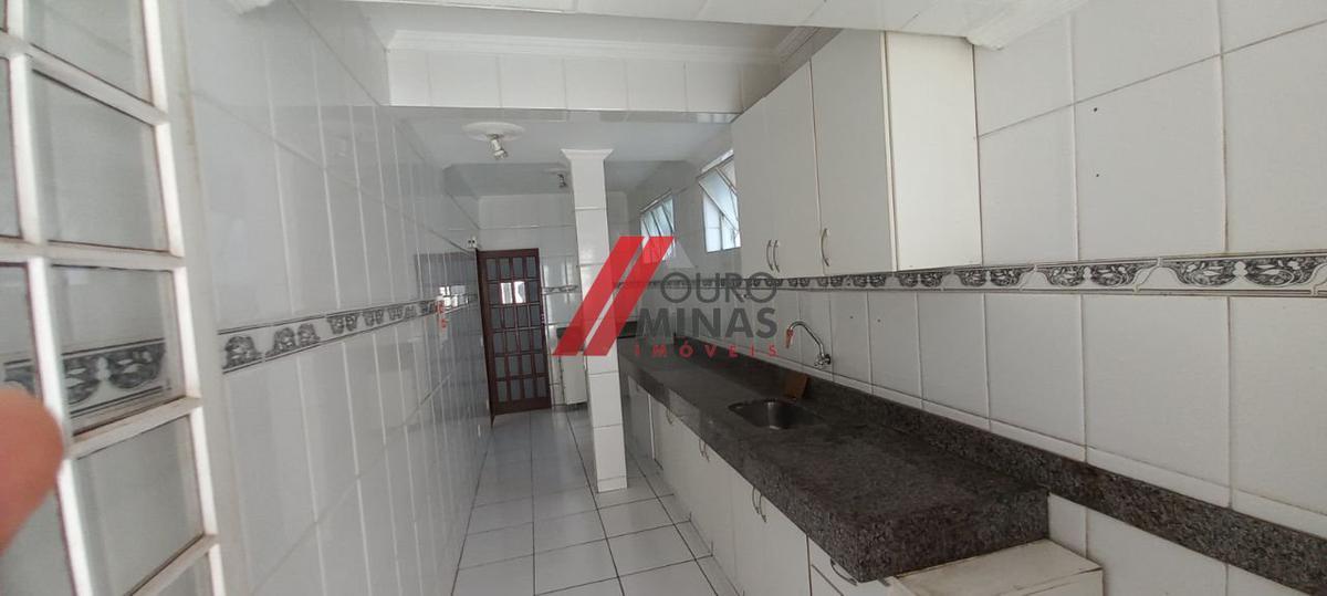 Apartamento, Sagrada Família, 3 Quartos, 1 Vaga, 1 Suíte