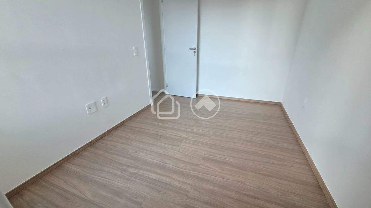 Apartamento, Estoril, 2 Quartos, 1 Vaga, 1 Suíte