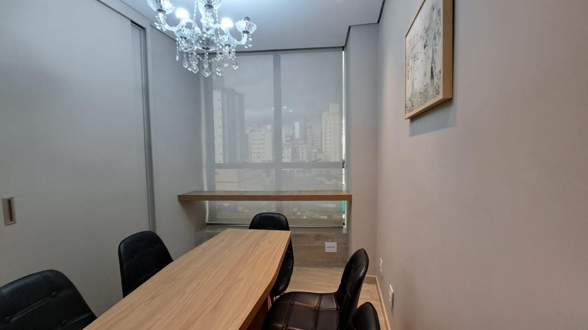 Sala, Cidade Nova, 0 Quarto, 0 Vaga