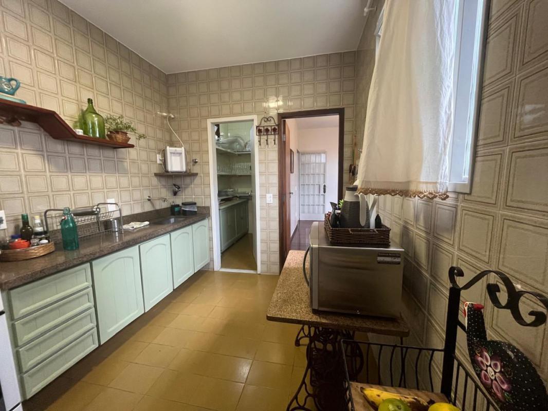 Casa, Alto dos Pinheiros, 3 Quartos, 3 Vagas, 1 Suíte