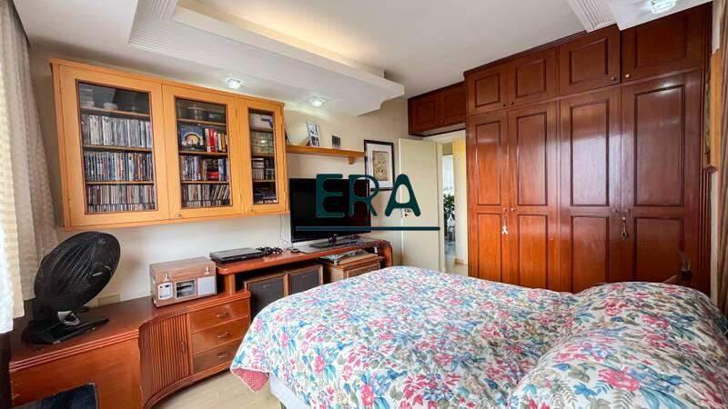 Apartamento, Funcionários, 4 Quartos, 2 Vagas, 1 Suíte