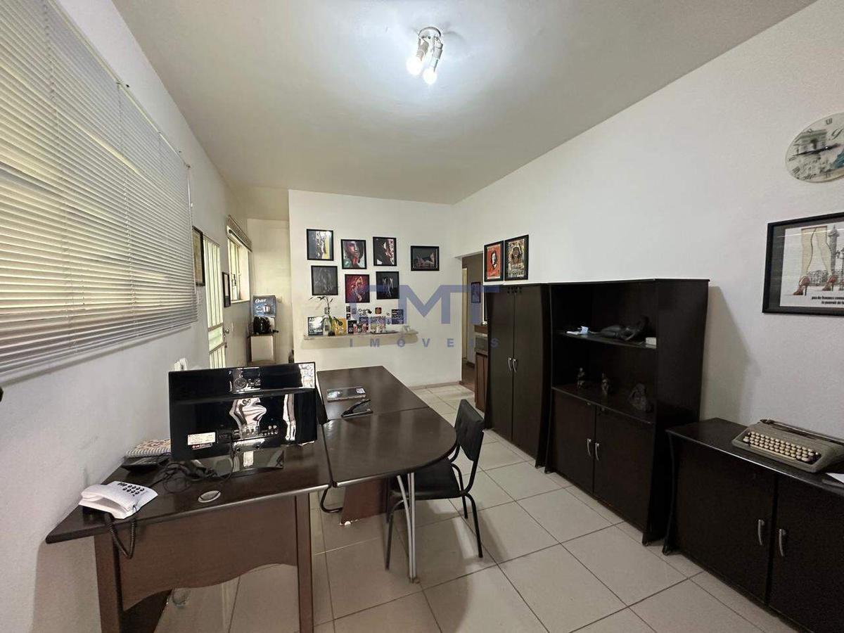 Casa, Prado, 4 Quartos, 4 Vagas, 1 Suíte