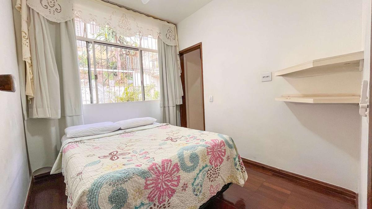 Casa, Serra, 4 Quartos, 2 Vagas, 2 Suítes