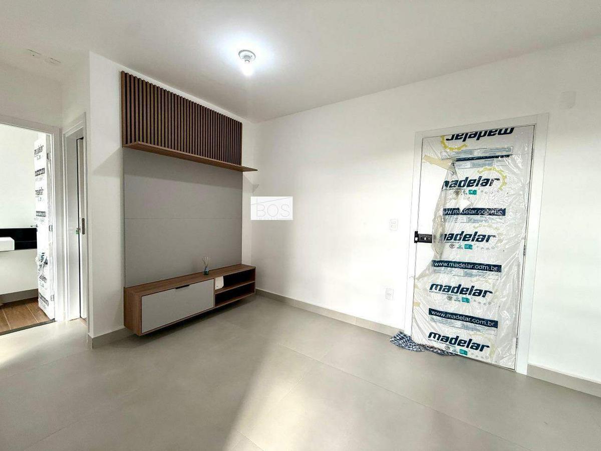 Apartamento, Estoril, 2 Quartos, 1 Vaga, 1 Suíte