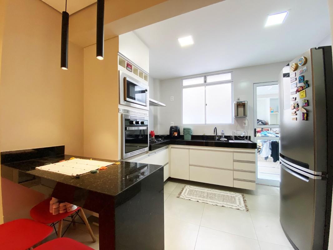 Apartamento, Castelo, 2 Quartos, 1 Vaga