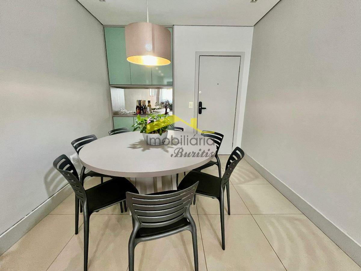 Apartamento, Estoril, 3 Quartos, 1 Vaga, 1 Suíte