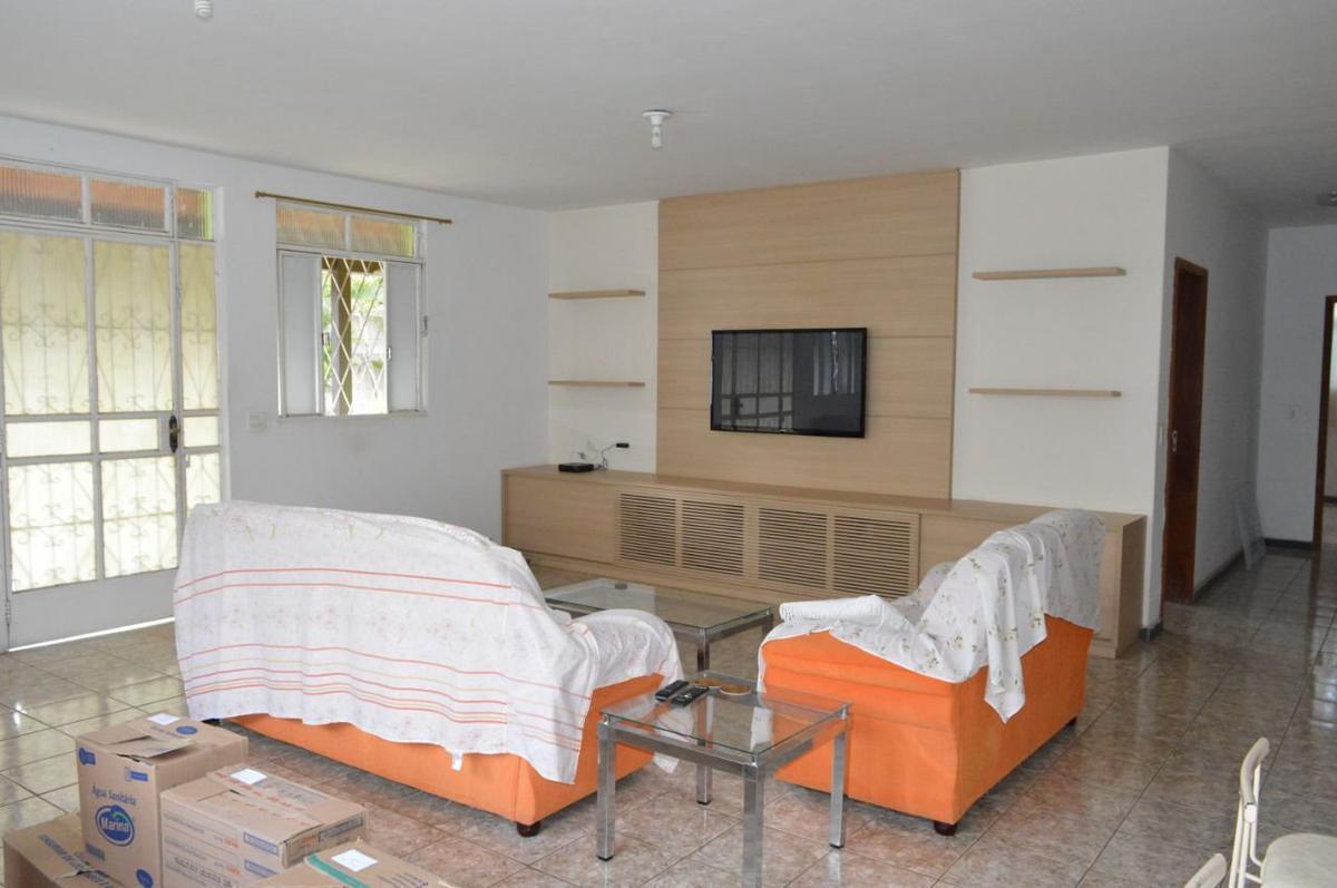 Casa, Trevo, 2 Quartos, 10 Vagas, 1 Suíte