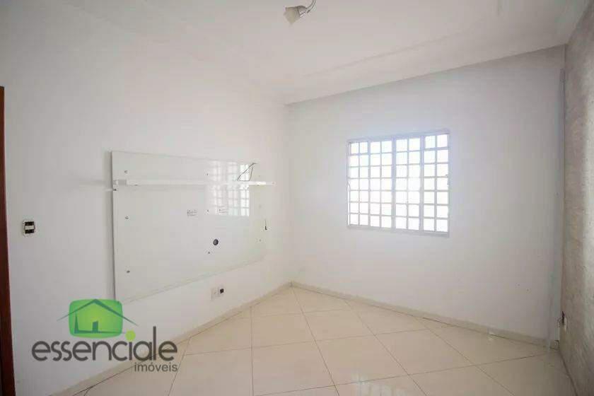 Casa, Europa, 3 Quartos, 6 Vagas, 1 Suíte