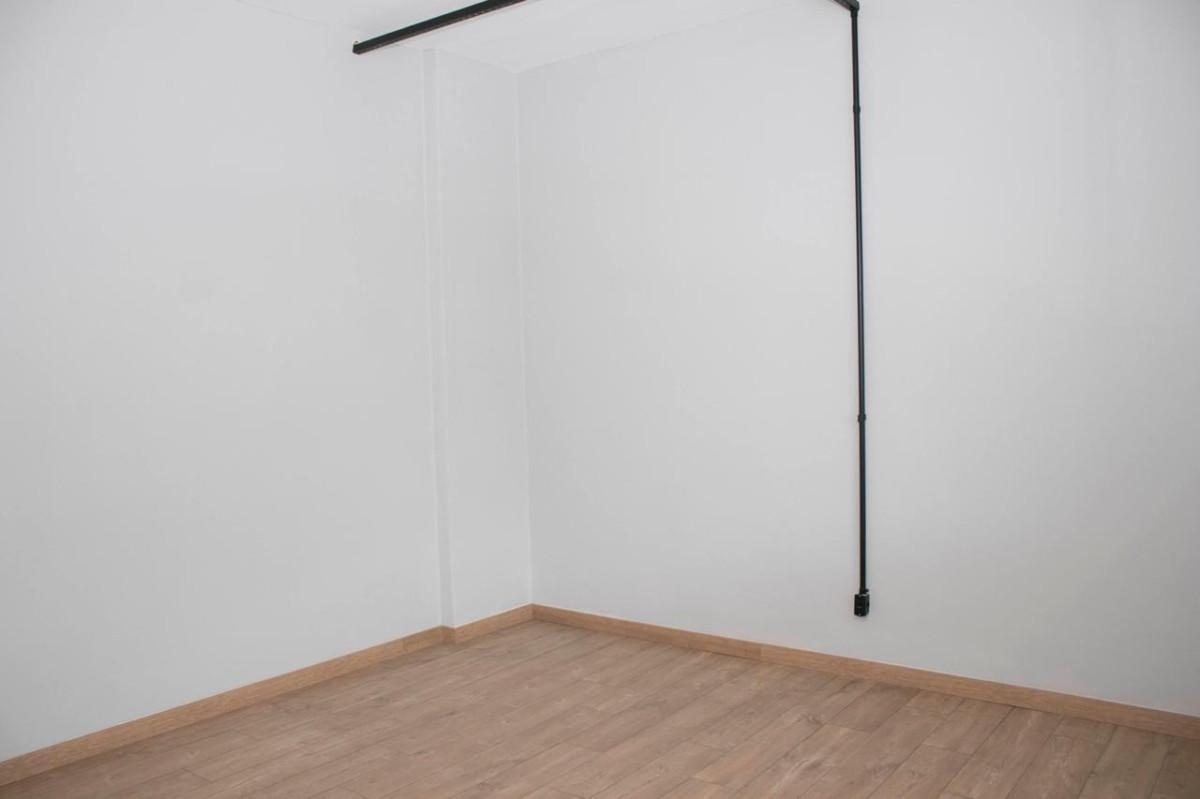 Casa Comercial, Colégio Batista, 5 Quartos, 3 Vagas