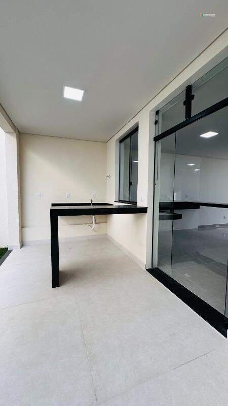 Casa, Boa Esperança, 3 Quartos, 2 Vagas, 1 Suíte