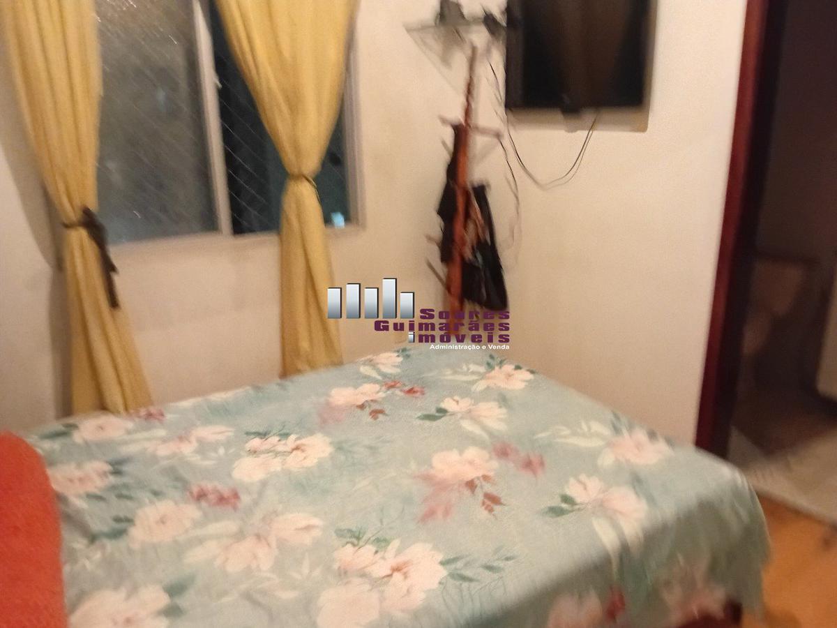 Apartamento, Sagrada Família, 2 Quartos, 1 Vaga, 1 Suíte