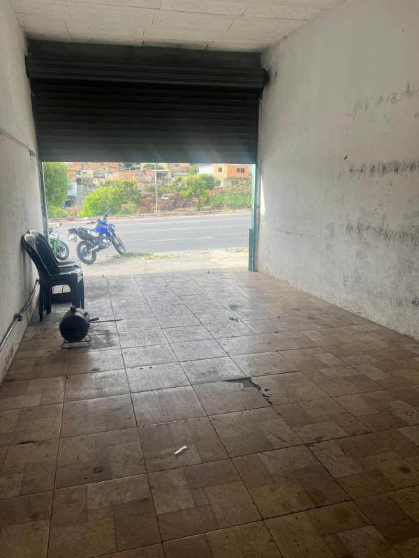 Andar, Castelo, 0 Quarto, 0 Vaga
