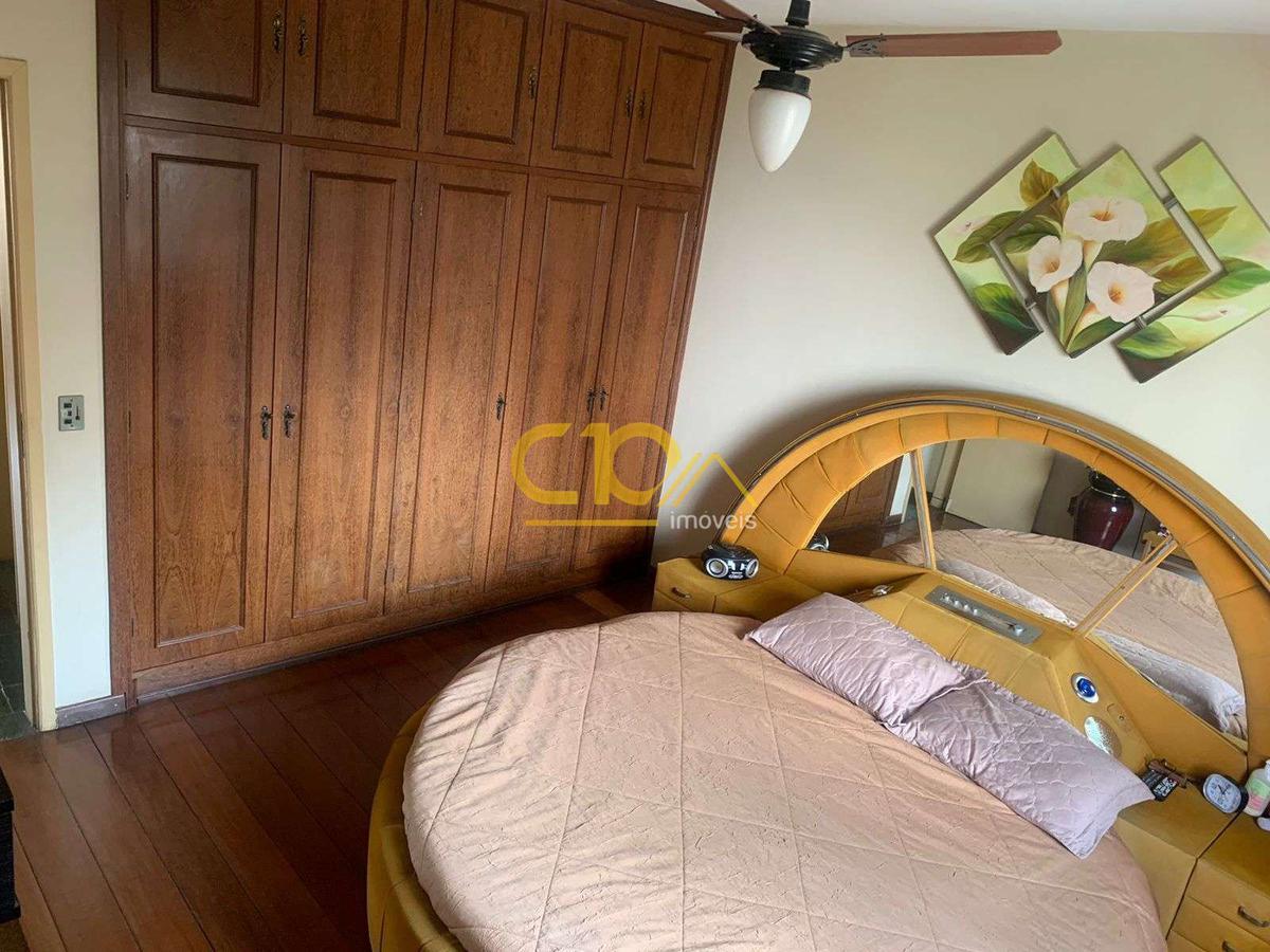 Casa, Cidade Nova, 4 Quartos, 3 Vagas, 1 Suíte