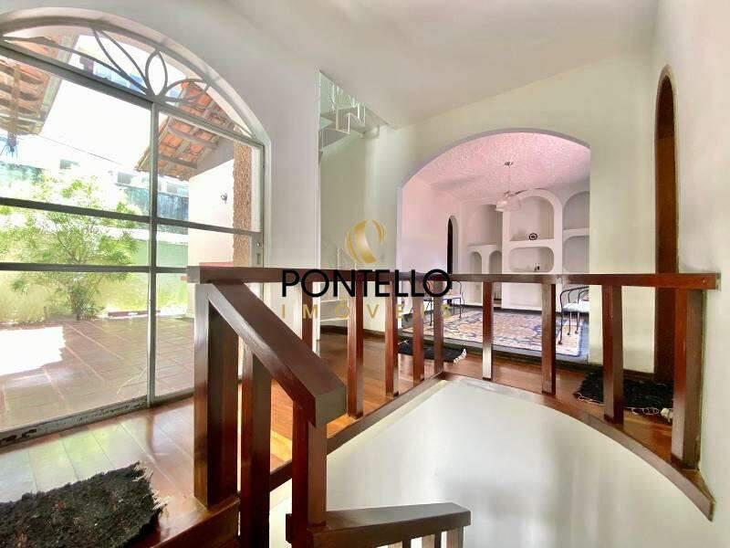 Casa, Sion, 4 Quartos, 6 Vagas, 1 Suíte