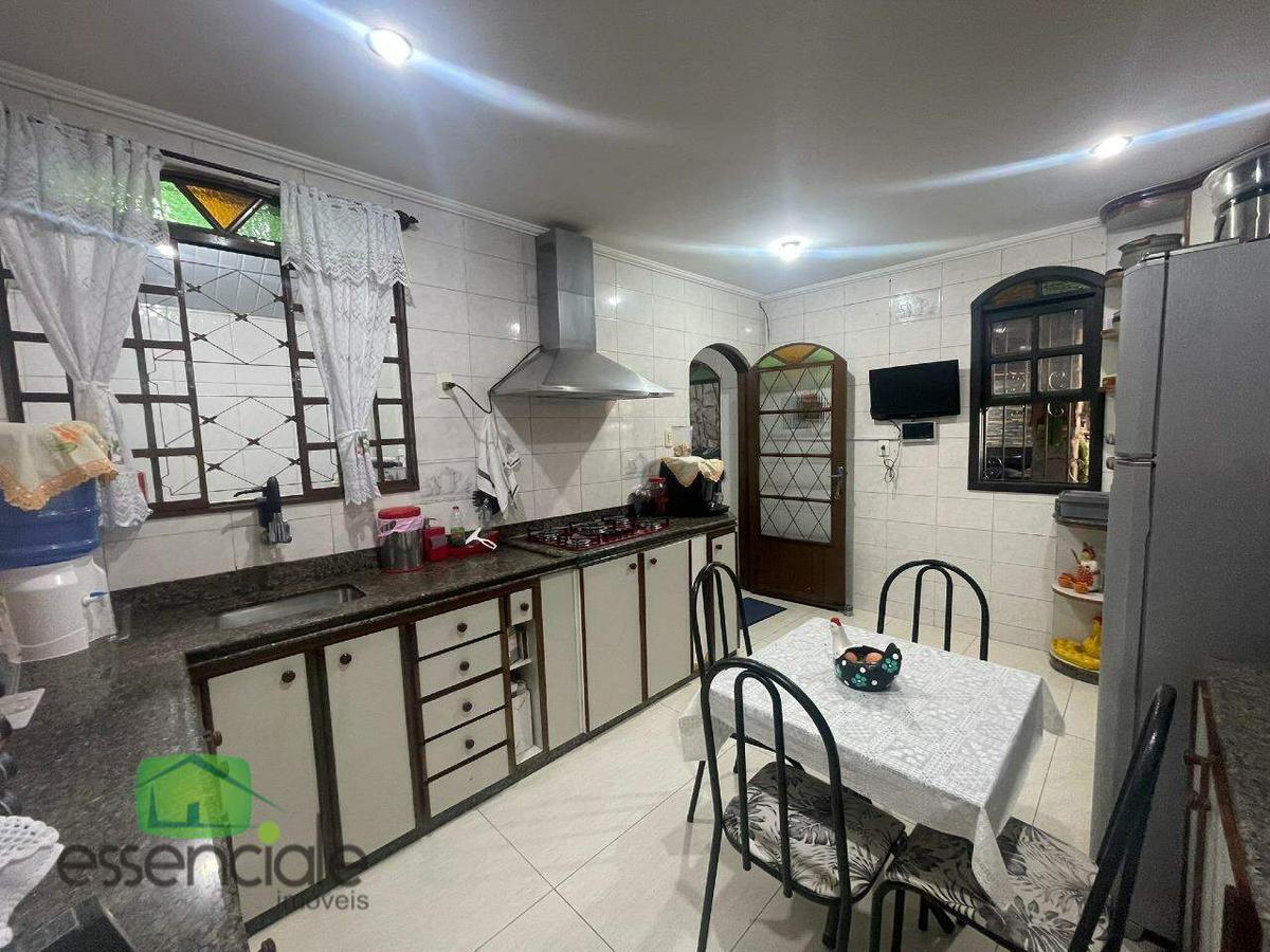 Casa, Santa Helena, 3 Quartos, 2 Vagas, 1 Suíte