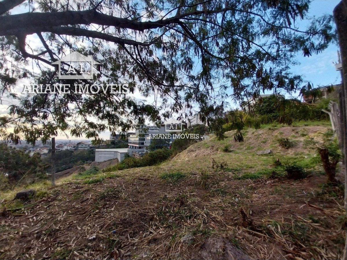 Lote, Estoril, 0 Quarto, 0 Vaga