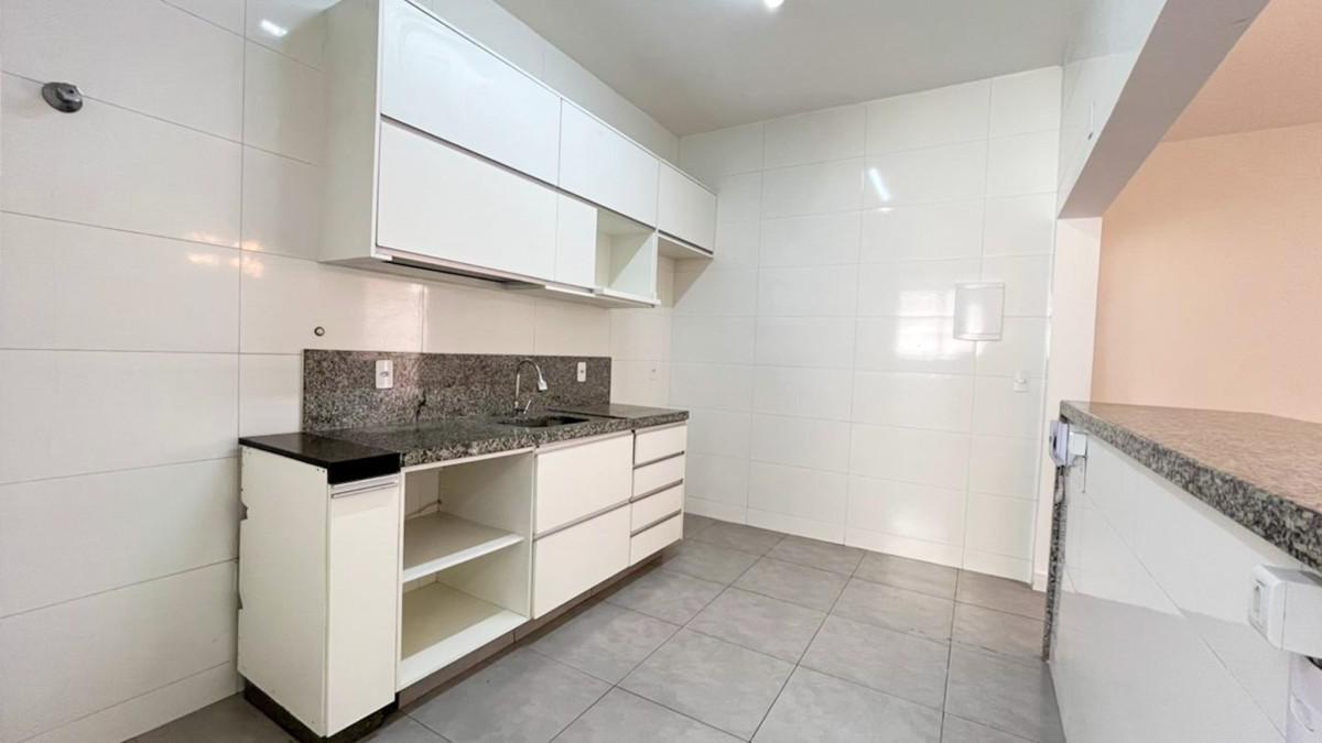 Apartamento, Centro, 4 Quartos, 2 Vagas, 1 Suíte