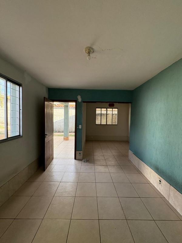 Casa, Jardim Riacho das Pedras, 3 Quartos, 5 Vagas, 1 Suíte