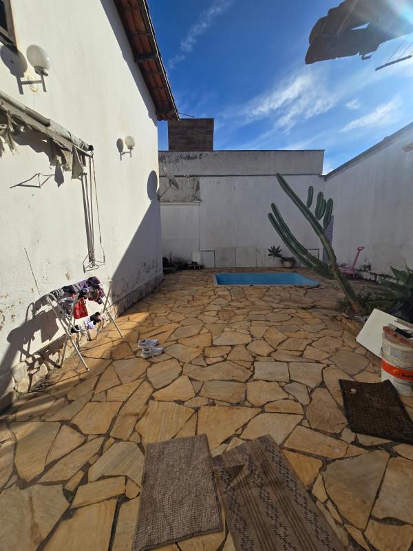 Casa, Milanez, 3 Quartos, 3 Vagas, 1 Suíte