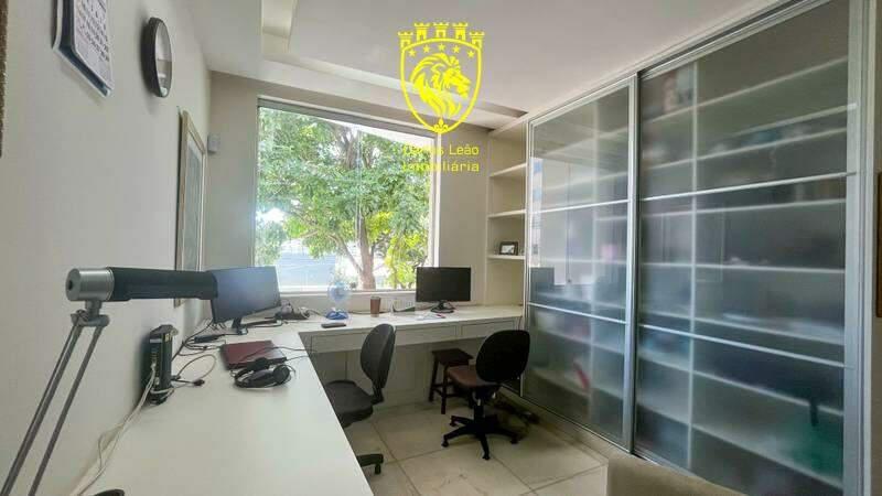 Casa, Vila Paris, 6 Quartos, 7 Vagas, 2 Suítes