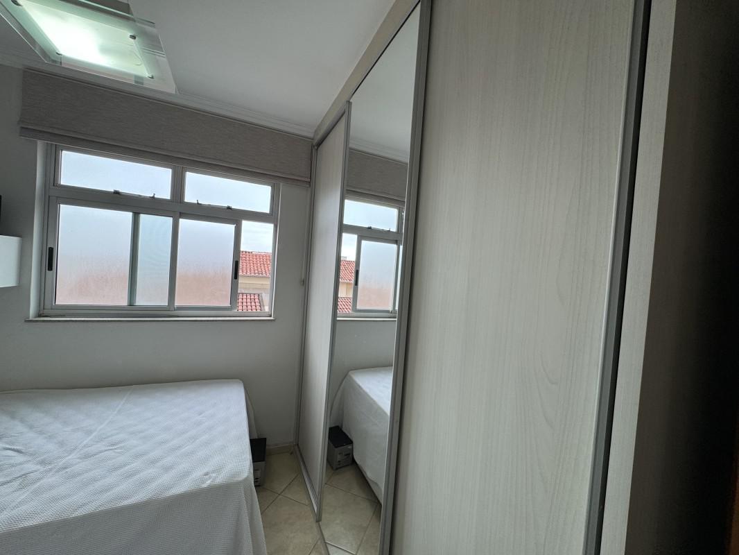 Apartamento, Sagrada Família, 2 Quartos, 1 Vaga, 1 Suíte