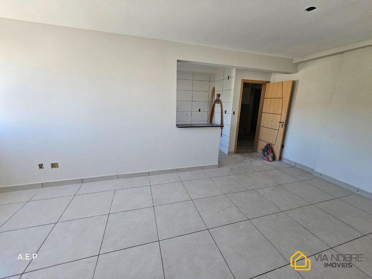 Apartamento, Palmeiras, 3 Quartos, 2 Vagas, 1 Suíte