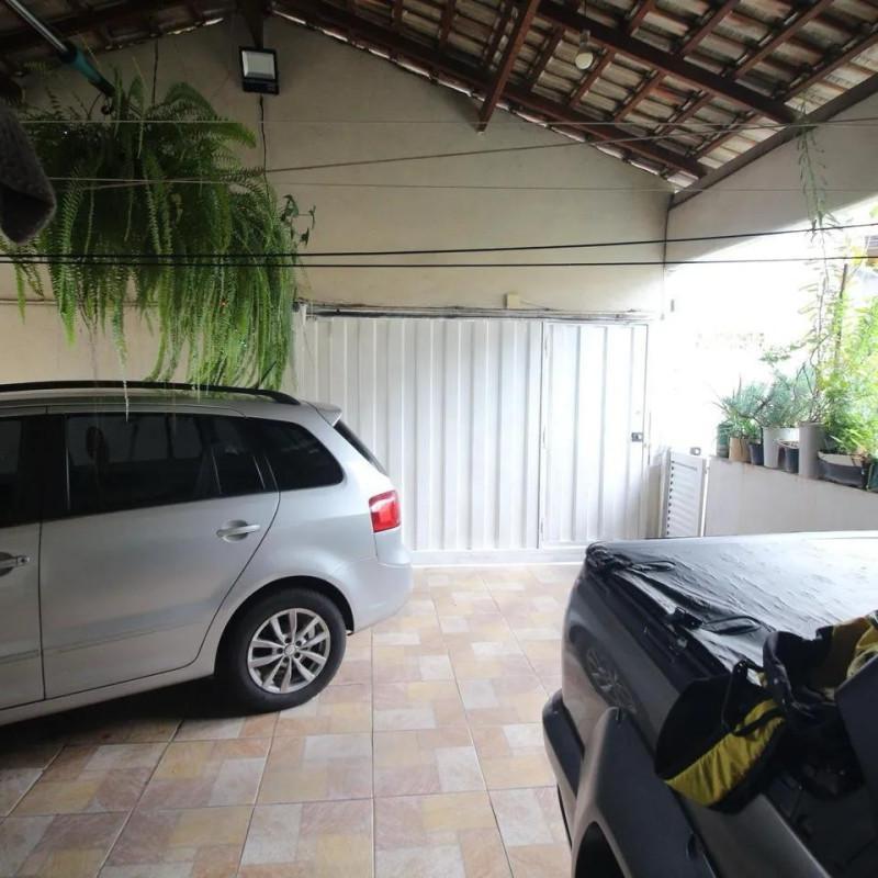 Casa, Tirol (barreiro), 5 Quartos, 3 Vagas, 1 Suíte