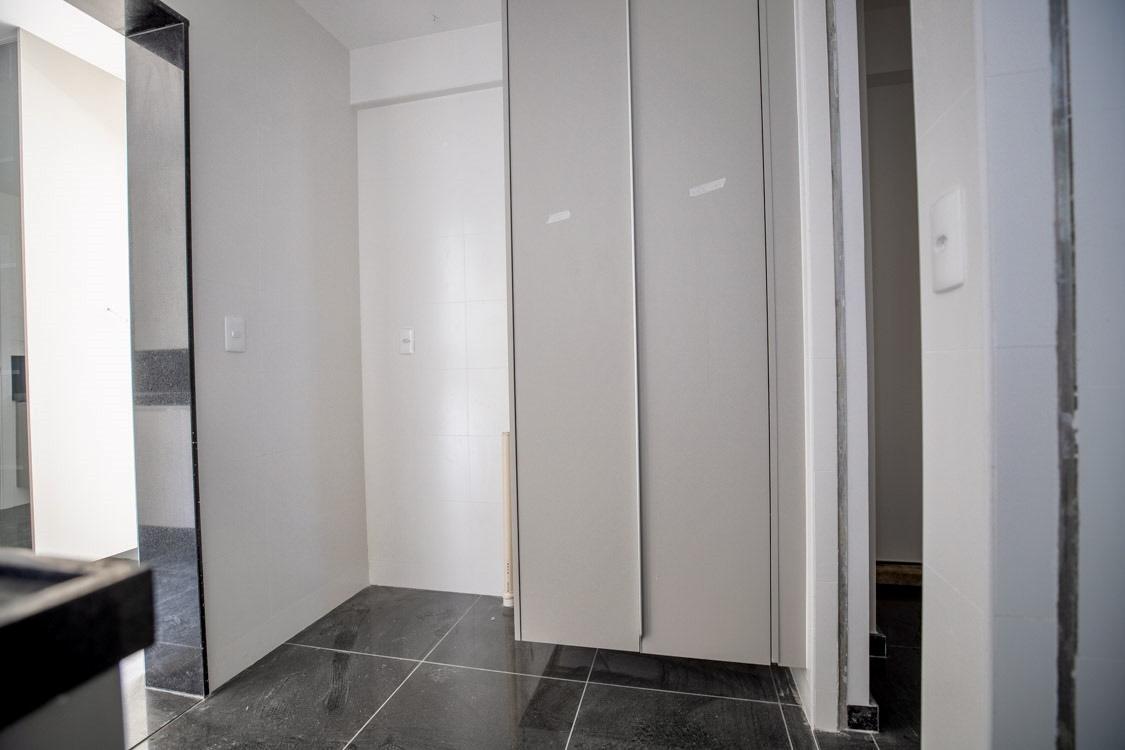 Apartamento, Lourdes, 4 Quartos, 4 Vagas, 2 Suítes