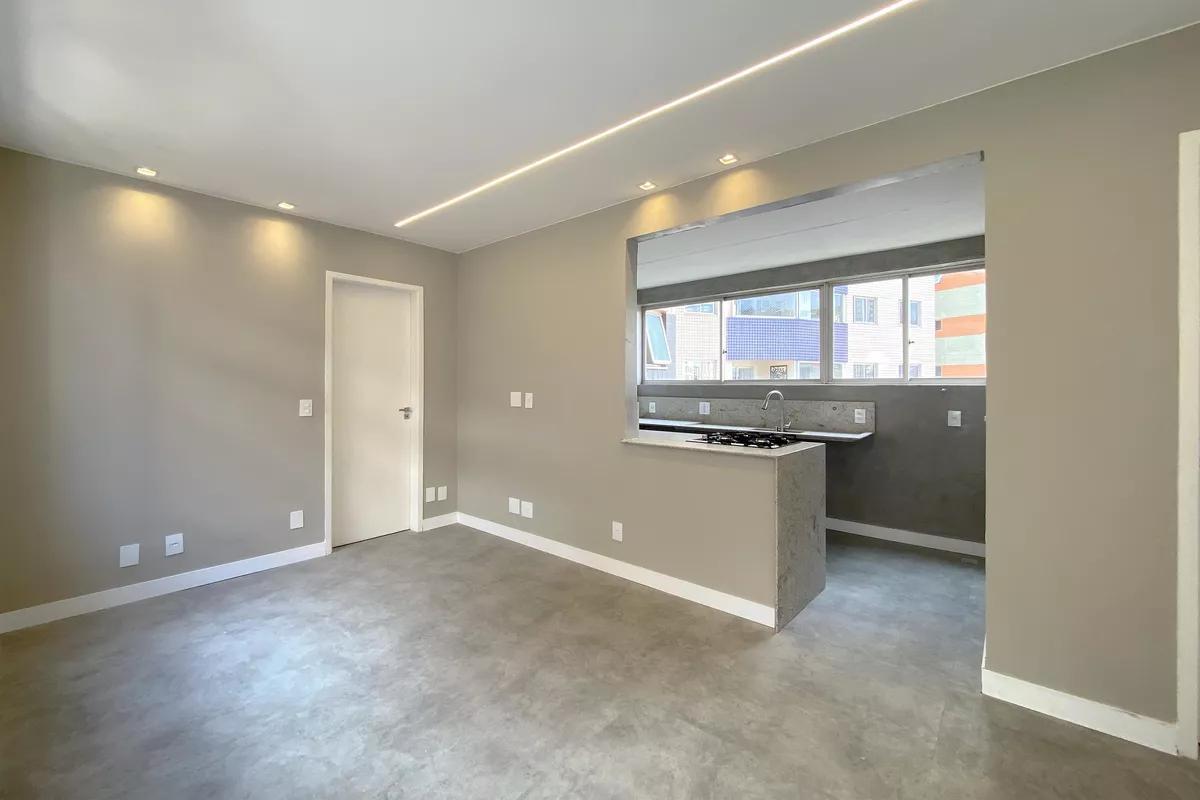 Apartamento, Vila Paris, 2 Quartos, 2 Vagas, 2 Suítes