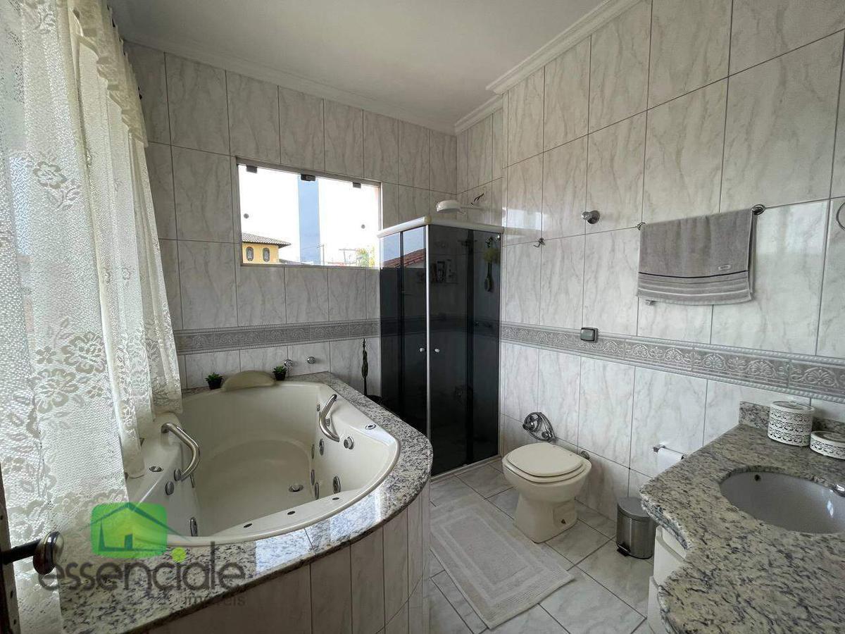 Casa, Jardim Riacho das Pedras, 4 Quartos, 4 Vagas, 2 Suítes