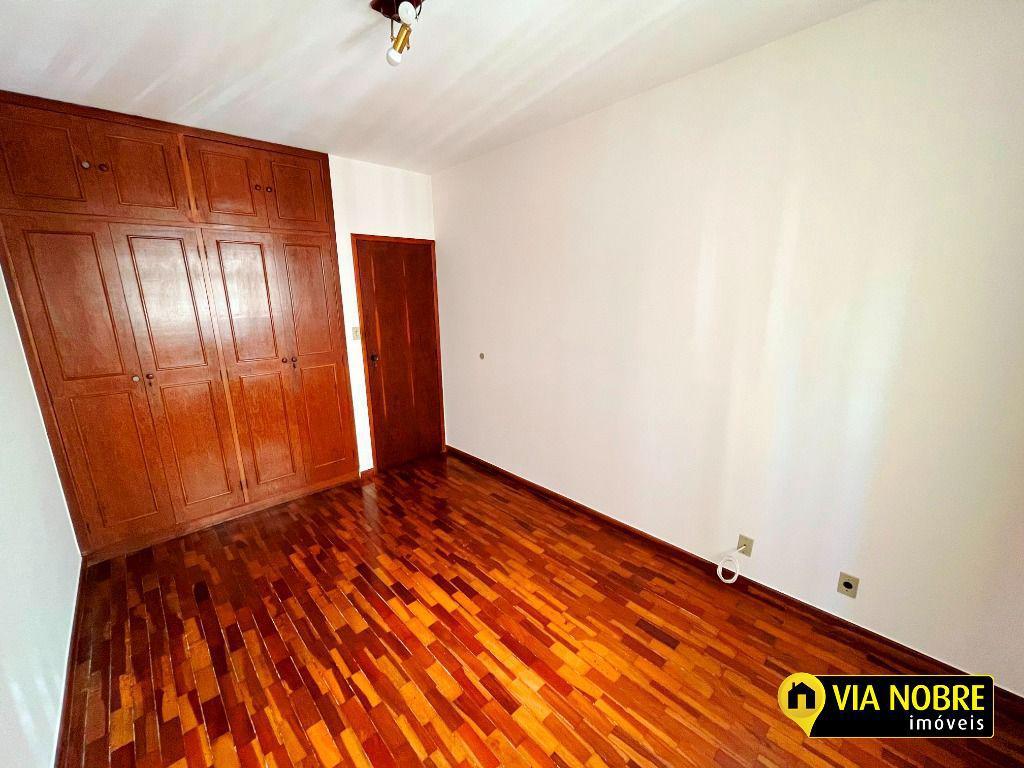 Apartamento, Estoril, 2 Quartos, 2 Vagas