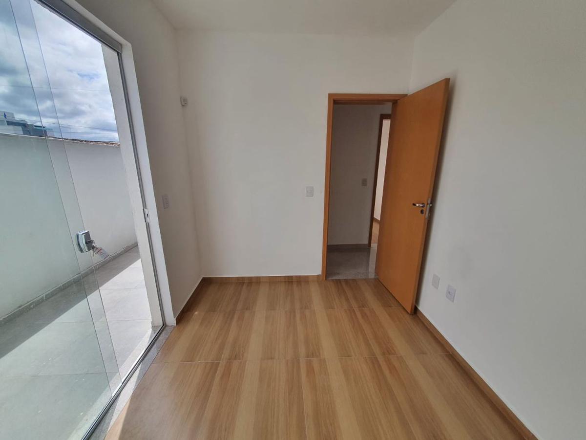Casa, São João Batista (venda Nova), 2 Quartos, 1 Vaga