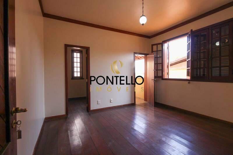 Casa, Palmares, 5 Quartos, 5 Vagas, 2 Suítes