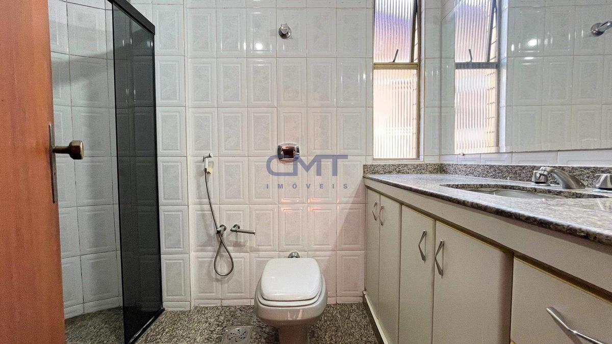 Apartamento, Coração de Jesus, 4 Quartos, 2 Vagas, 1 Suíte