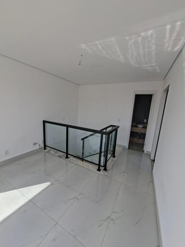 Cobertura, Santa Rosa, 3 Quartos, 2 Vagas, 1 Suíte