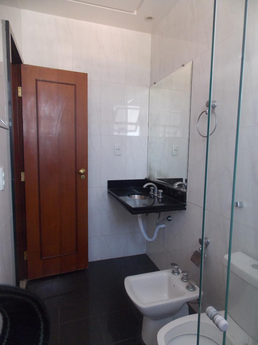 Casa, Havaí, 4 Quartos, 8 Vagas, 2 Suítes