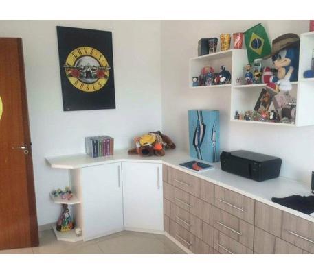 Casa, Três Barras, 3 Quartos, 2 Vagas, 1 Suíte