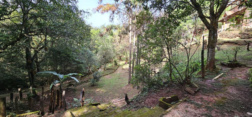 Fazenda, Morro da Cruz, 4 Quartos, 0 Vaga