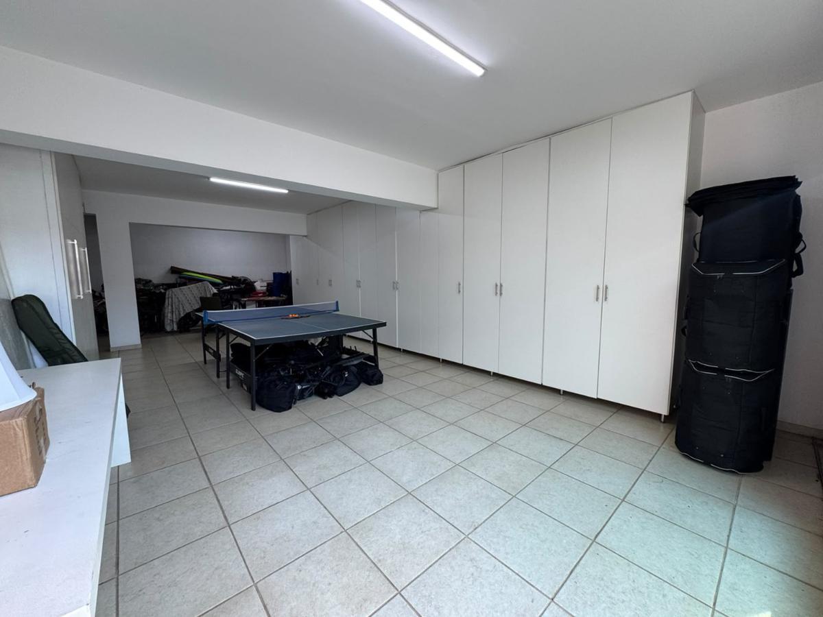 Casa, Bandeirantes (pampulha), 4 Quartos, 10 Vagas, 2 Suítes