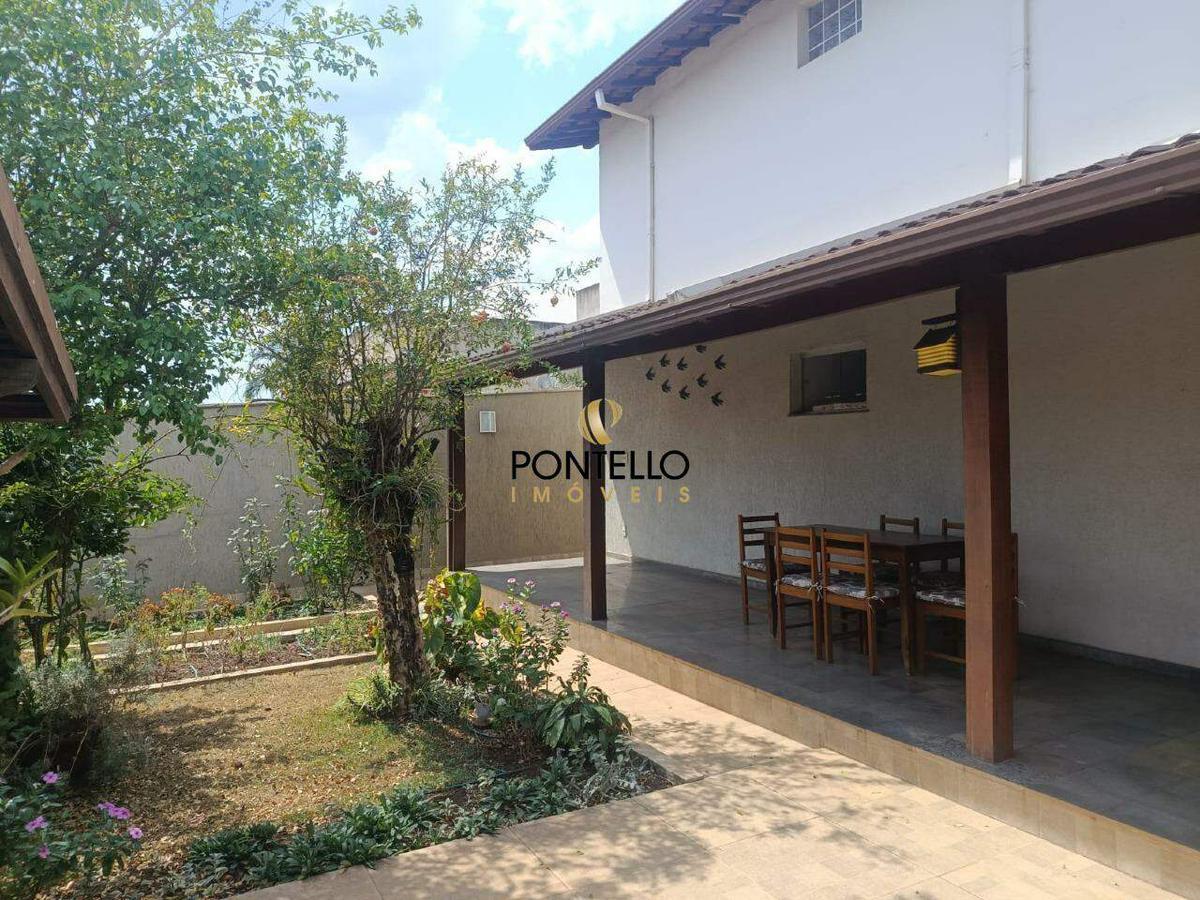 Casa, São Pedro, 5 Quartos, 4 Vagas, 2 Suítes